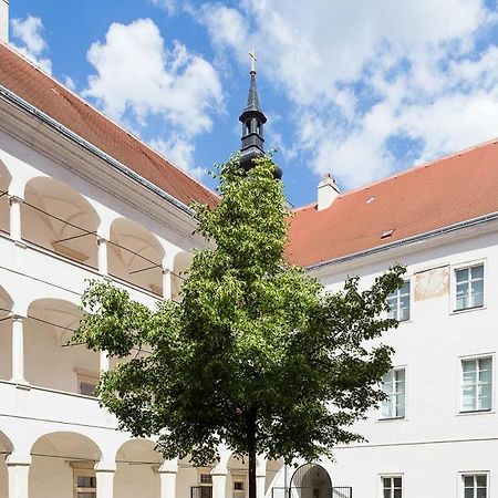 ホテル Kunsthaus ホルン エクステリア 写真
